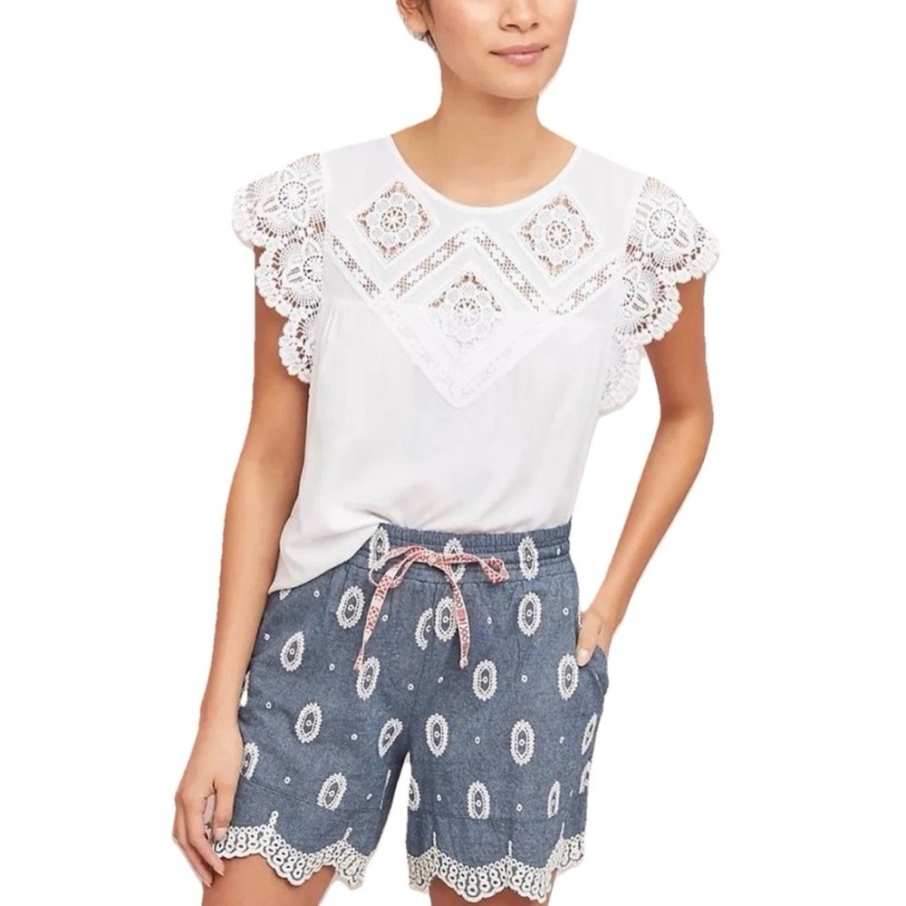 Anthropologie ett:twa Eyelet Chambray Shorts Size S